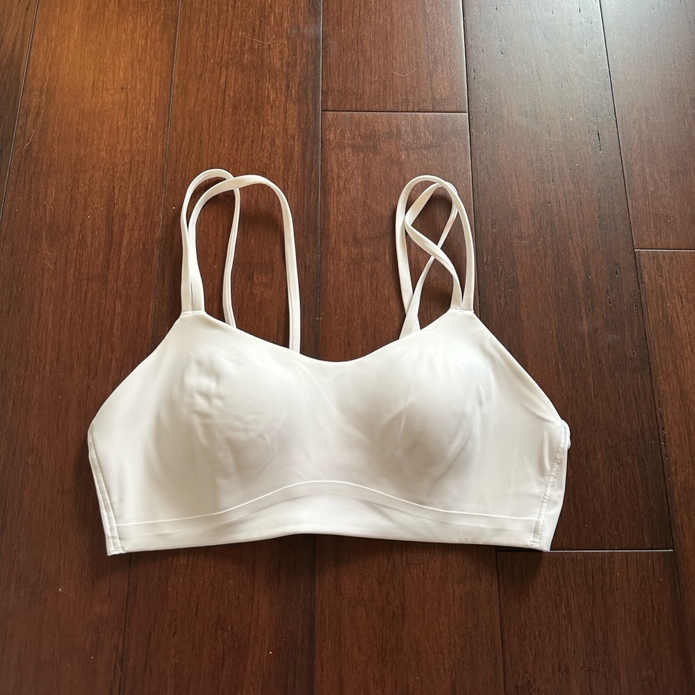 Lululemon Like a Cloud Bra White